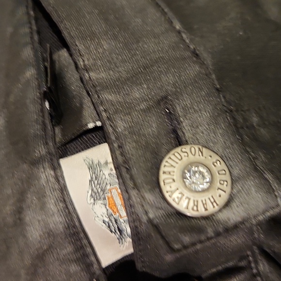 ❤️ HARLEY DAVIDSON COATED LEATHER-LOOK MOTO LEGGINGS, 6 (28) - Picture 2 of 6